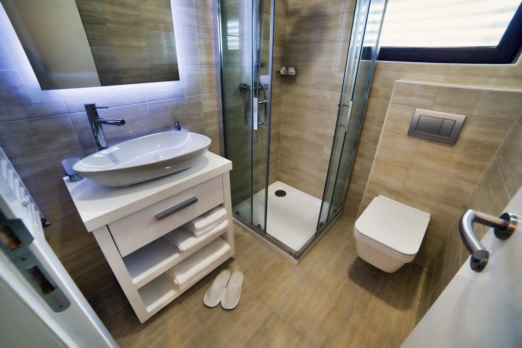 Casa V Bencun Luxury Apartments Zagreb Rum bild